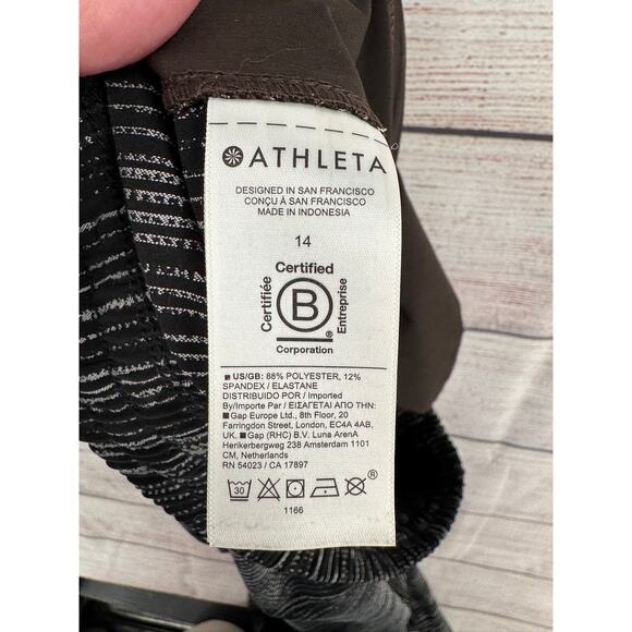 Athleta Relaxed Fit Arrival Pants Womens 14 Black Amara Striped Drawstring - Picture 7 of 10